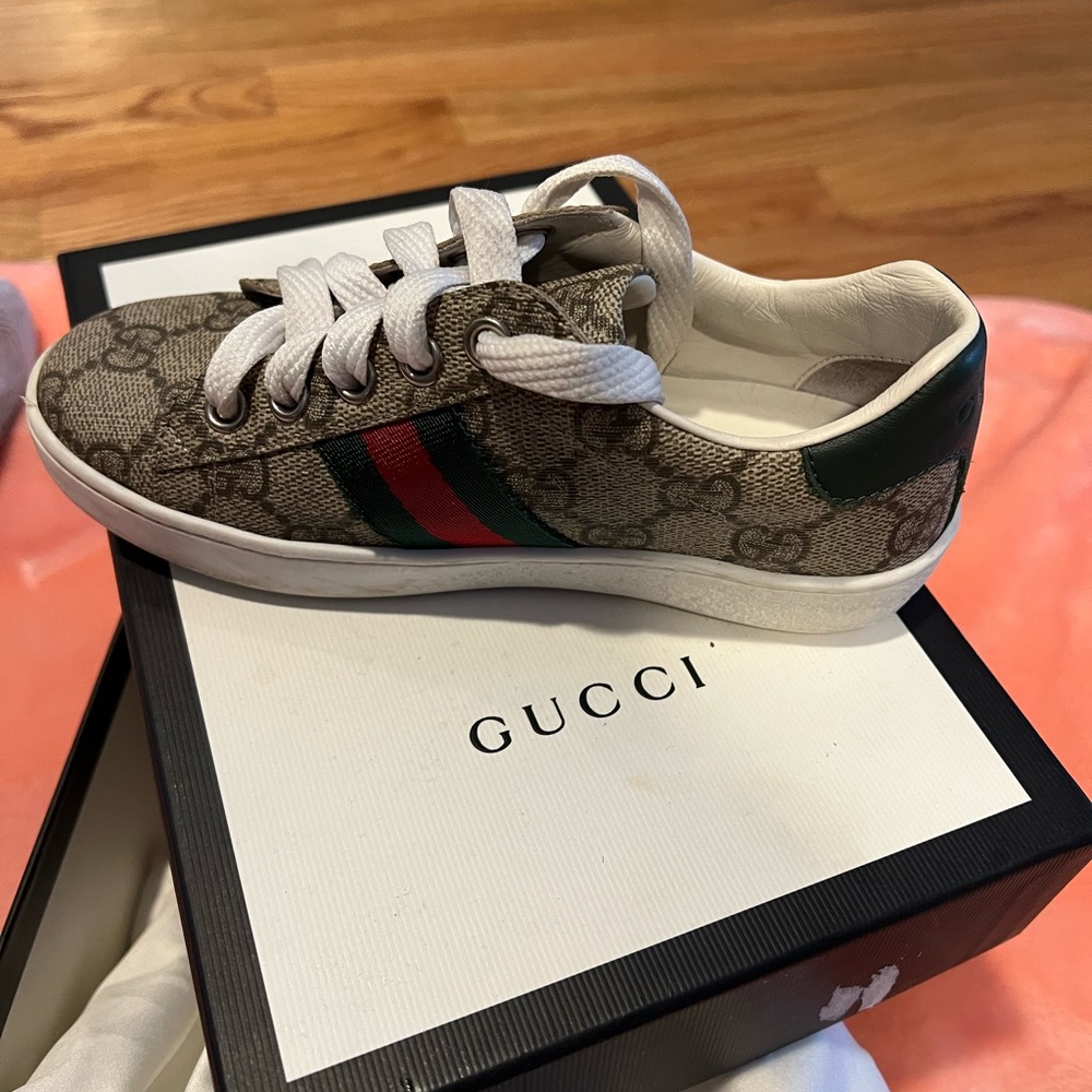 100% authentic children Gucci sneakers